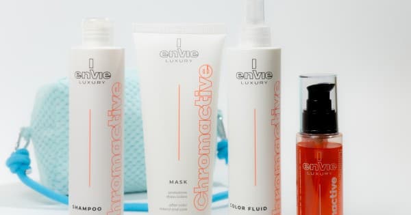 Набір для фарбованого волосся Envie Sublime Chromactive з екстрактом гранату + косметичка